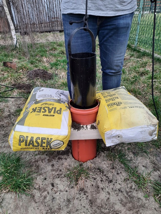 Dyby drewniane 160 mm + szlamówka 133 mm do studni