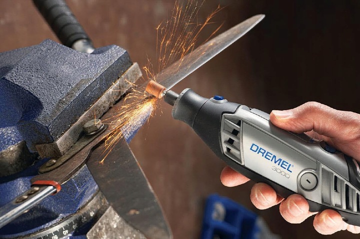 DREMEL 3000 + 5 akcesoriów