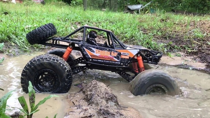 AUTO ZDALNIE STEROWANE SAMOCHÓD RC 48 CM WIELKI CRAWLER 4x4 POMARAŃCZ