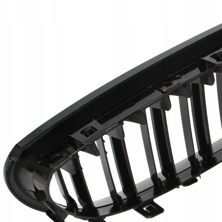 Grill Atrapa Nerki Pakiet Kratka Połysk Czarna do BMW E60 E61 M