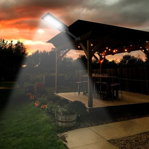 LAMPA SOLARNA ULICZNA LED Z CZUJNIKIEM RUCHU 360W