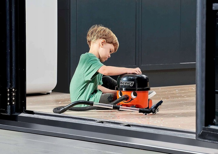 ODKURZACZ HENRY DLA DZIECI CZERWONY FUNKCJA SSANIA CASDON