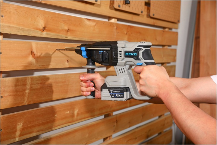 MŁOT UDAROWY MŁOTOWIERTARKA AKUMULATOROWA UDAR SDS+ AKU WIERTŁA DEKO 3J