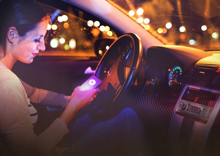 Xblitz RF100 Radio samochodowe Bluetooth MP3 USB AUX VarioColor + pilot