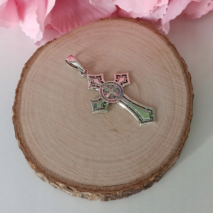 Krzyżyk srebrny św.benedykt oksydowany SREBRO 925