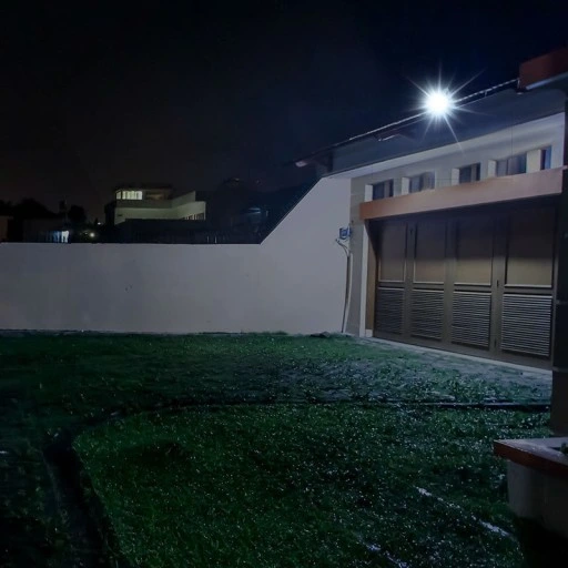 HALOGEN LED Z UCHWYTEM LAMPA NAŚWIETLACZ REFLEKTOR BUDOWLANY 10W IP66 SLIM