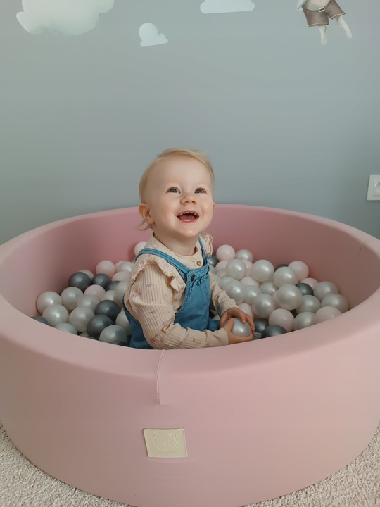 Suchy Basen z Kulkami 90x30 Kojec dla Dzieci Różowy Smart 200 piłek MISIOO