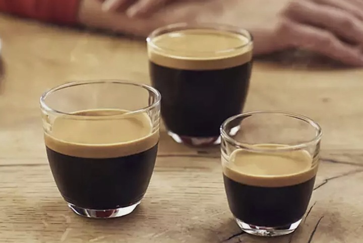 AUTOMATYCZNY EKSPRES CIŚNIENIOWY PHILIPS SENSEO CSA230 CZARNY NOWY MODEL