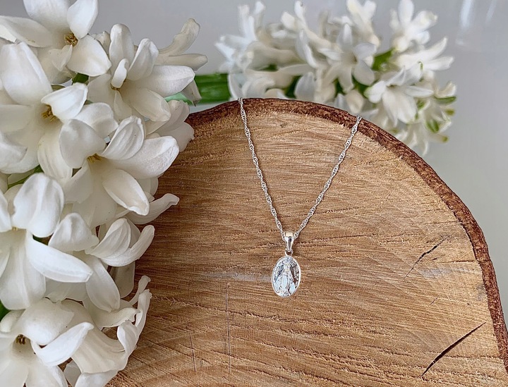 Medalik komunijny Matka Boska Cudowna srebro 925 40cm na Komunię na Chrzest