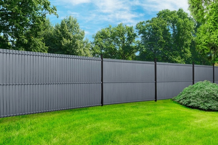 OSŁONA DO PANELI OGRODZENIOWYCH 123 x250 44/62 ANTRACYT Cały kpl+instrukcja