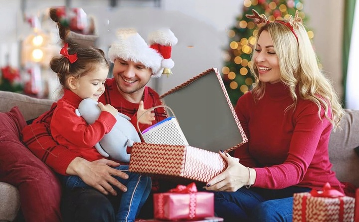 MINI MASZYNA DO KARAOKE PRZENOŚNY Z 2 MIKROFONAMI BEZPRZEWODOWYMI