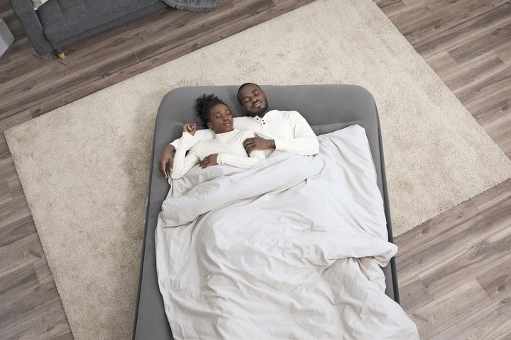 Materac 2os dmuchany Tritech Air wbudowana pompka USB Bestway 203x152x36cm