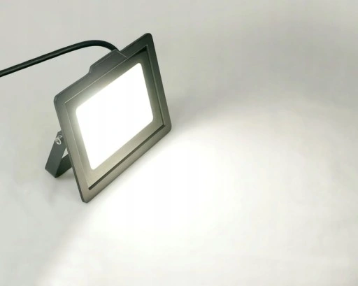 Halogen Naświetlacz Led 100W z kablem EKONOMICZNY