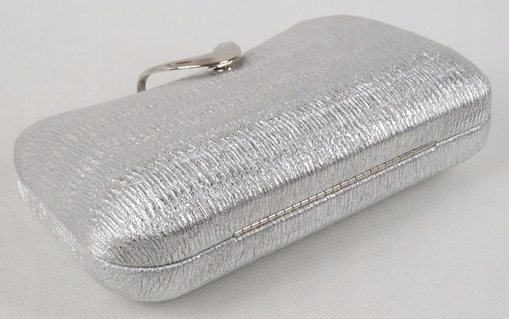 Torebka kopertówka puzderko wieczorowa elegancka wizytowa srebrna