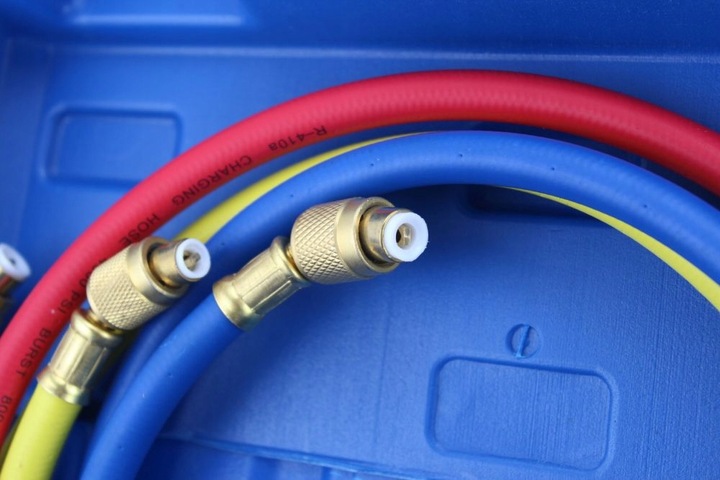 Zestaw manometrów R32 R410A R404A R449A klima