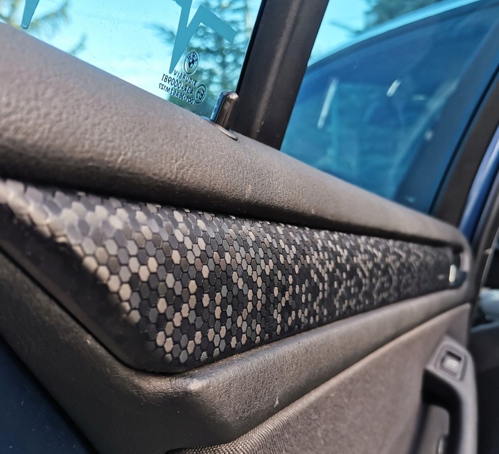 TAŚMA PLASTER MIODU HEXAGON NA LISTWY DEKORY PROGI PASY 10x500cm + RAKLA