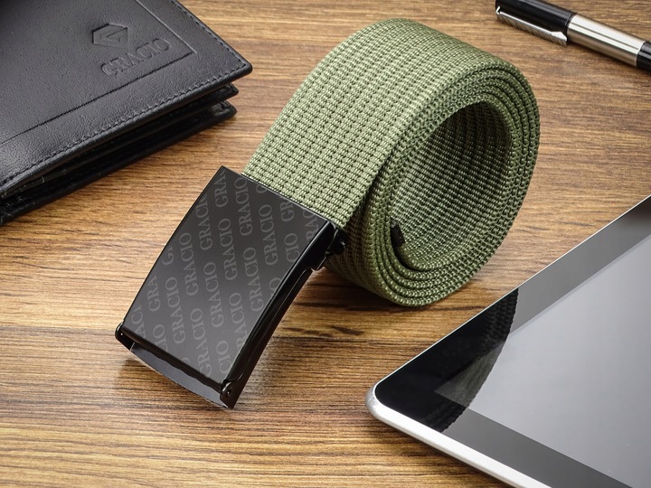Pasek dla mężczyzny Parciany KHAKI produkt na prezent Gracio klamra 145cm