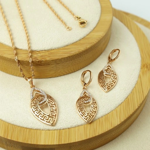 ZŁOTY NASZYJNIK ŁAŃCUSZEK KOLCZYKI WISZĄCE DŁUGIE KOMPLET STAL CHIRURGICZNA