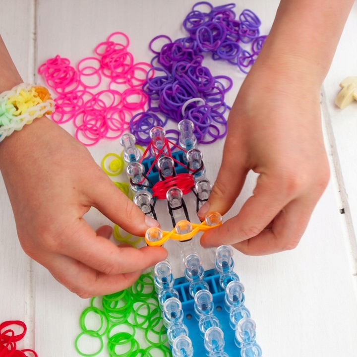GUMKI DO ROBIENIA BRANSOLETEK DUŻY ZESTAW 6800 ELEMENTÓW XXL DLA DZIECKA