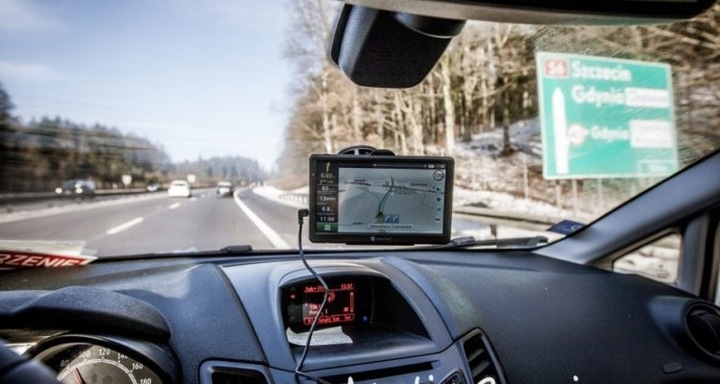 Nawigacja GPS samochodowa dla CIĘŻARÓWKI TIR iGO Primo Truck USB MAPY 2024
