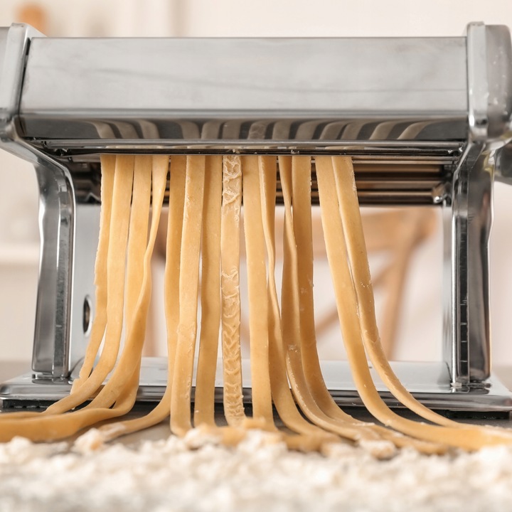 DUŻA MASZYNKA DO ROBIENIA MAKARONU CIASTA PIEROGÓW LASAGNE WAŁKOWANIA 3w1