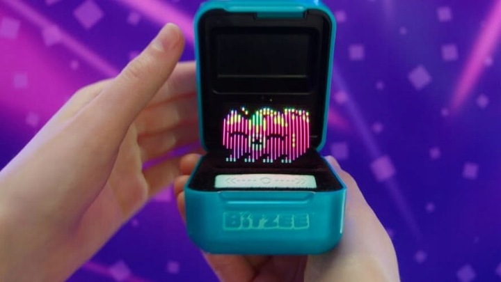 Interaktywne cyfrowe zwierzątka Magicals Bitzee