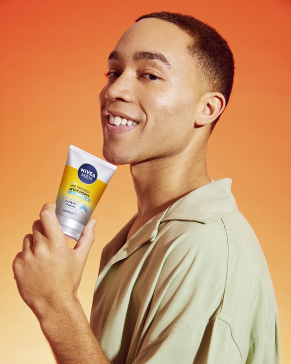 NIVEA MEN Active Energy Żel do mycia twarzy energetyzujący męski 100ml