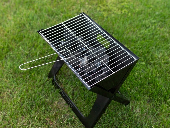 GRILL WĘGLOWY SKŁADANY NA PIKNIK CAMPING BALUPUNKT