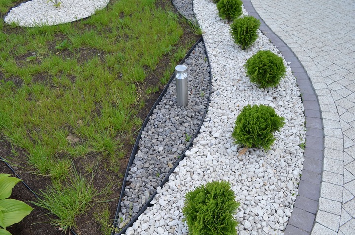 OBRZEŻE TRAWNIKOWE OGRODOWE 7,8cm PALISADA EKO BORDER 78mm 20m + 100 KOTEW