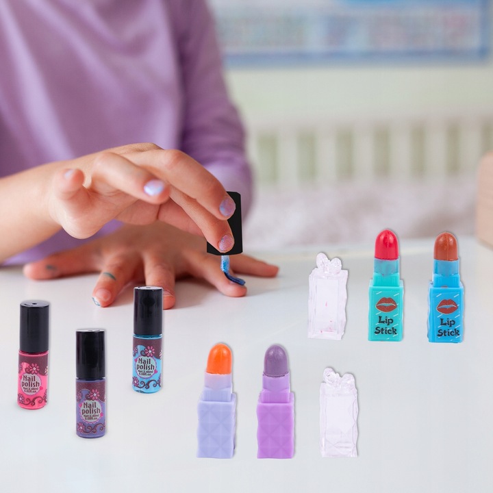 ZESTAW DO MALOWANIA MAKIJAŻU KUFEREK MAKE UP KOSMETYKI DLA DZIECI