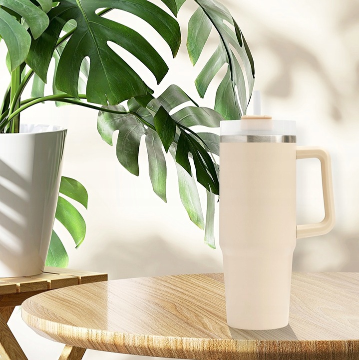 KUBEK TERMICZNY z Uchwytem i Słomką SZCZELNY 900 ml do AUTA STAL Nierdzewna