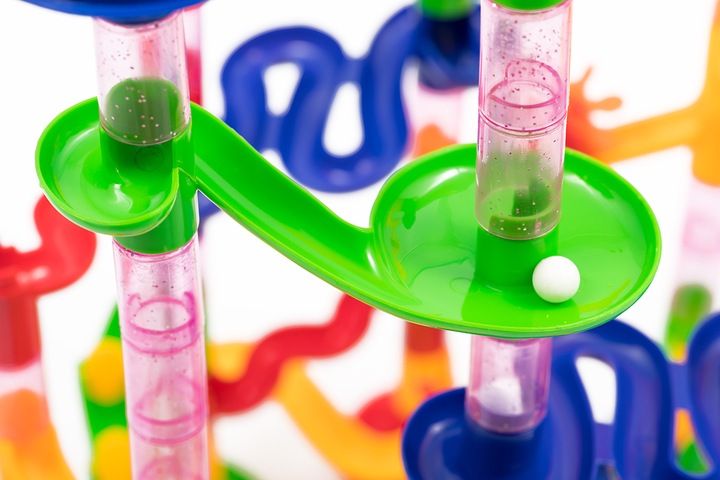 TOR KULKOWY KULODROM KLOCKI KONSTRUKCYJNE ZESTAW 105 EL KULKI 30 KULEK