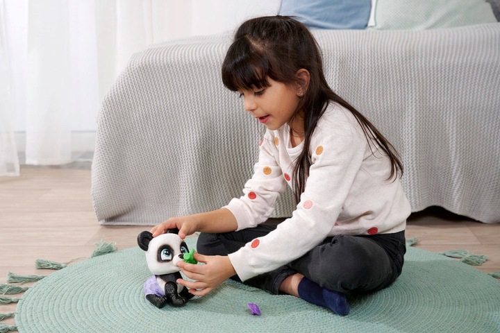 PAMPER PETZ INTERAKTYWNA PANDA PIJE SIKA 20 CM PIELUSZKOWY GANG SMOCZEK AKC