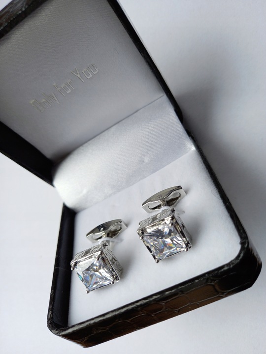 Srebrne klasyczne spinki do mankietów koszuli