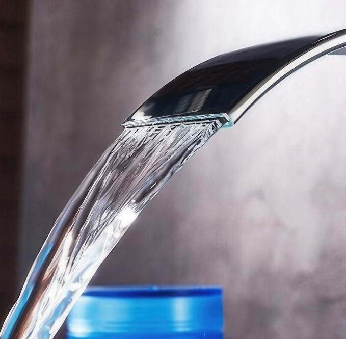 BATERIA UMYWALKOWA STAL WYSOKA CHROMOWANA NABLATOWA WODOSPAD STOJĄCA CHROM