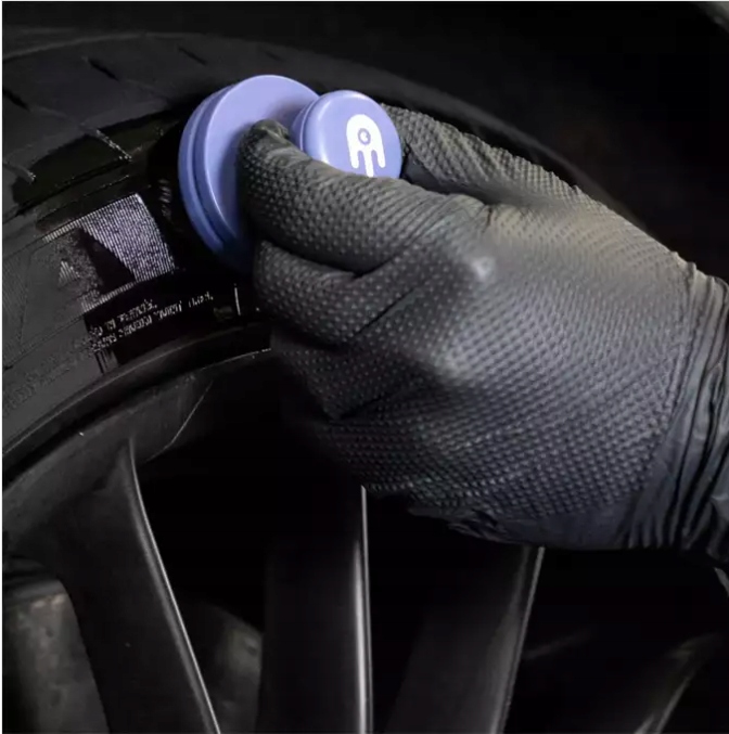 MONSTER SHINE Esteban Tire Applicator - Aplikator do Dressingu na Opony