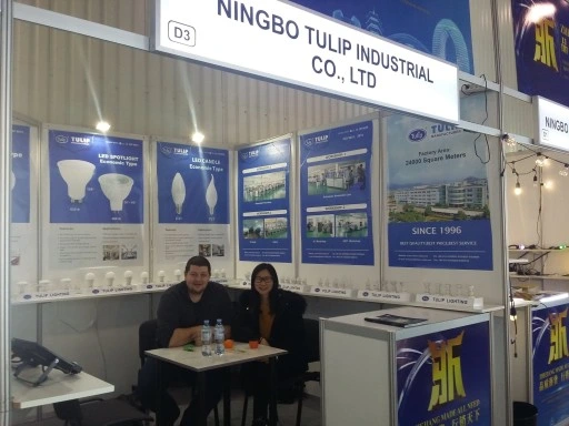 Halogen Lampa Naświetlacz LED SMD 50W 3000K sensor