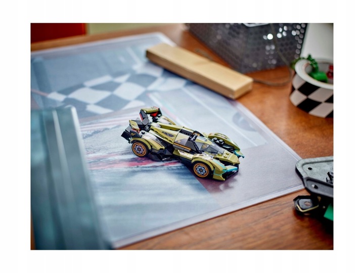 LEGO Speed Champions Lamborghini Lambo V12 Vision