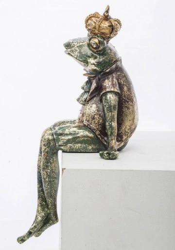 FIGURKA FIGURA ŻABA ŻABKA SIEDZĄCA W KORONIE