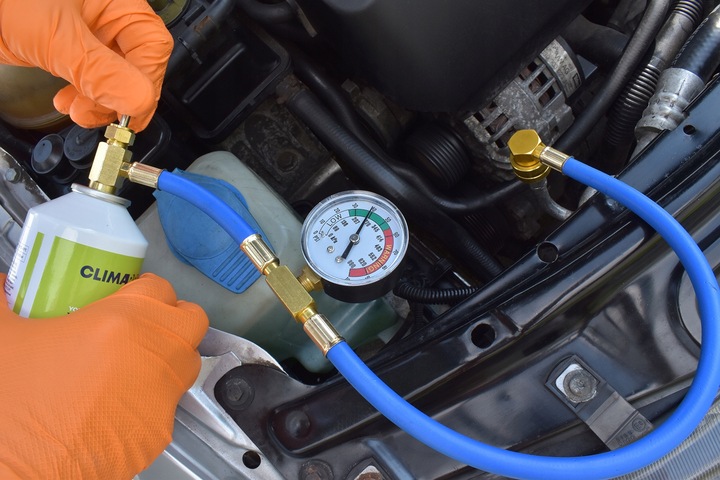 ZESTAW DO NAPEŁNIANIA KLIMATYZACJI AUT GAZ CZYNNIK CHŁODNICZY R134a + WĘŻYK