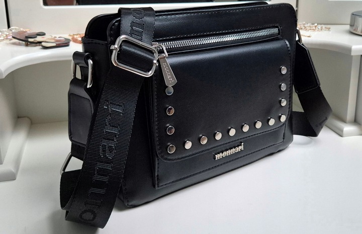 TOREBKA NA RAMIĘ LISTONOSZKA MONNARI PASEK LOGO