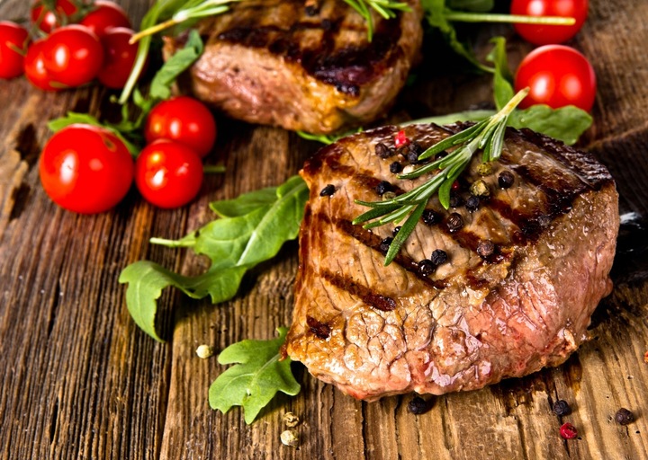 GRILL ŻELIWNY BECZKOWY MG630 MASTER