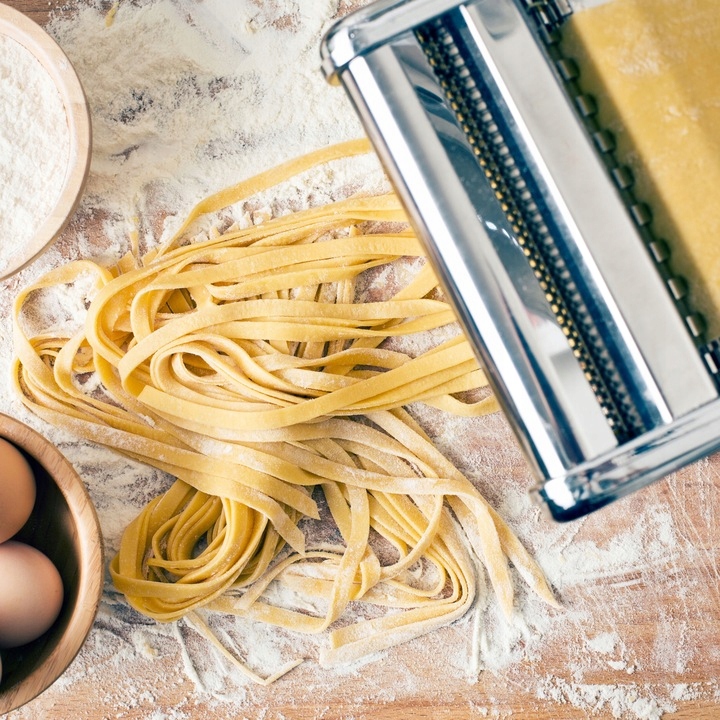 DUŻA MASZYNKA DO ROBIENIA MAKARONU CIASTA PIEROGÓW LASAGNE WAŁKOWANIA 3w1