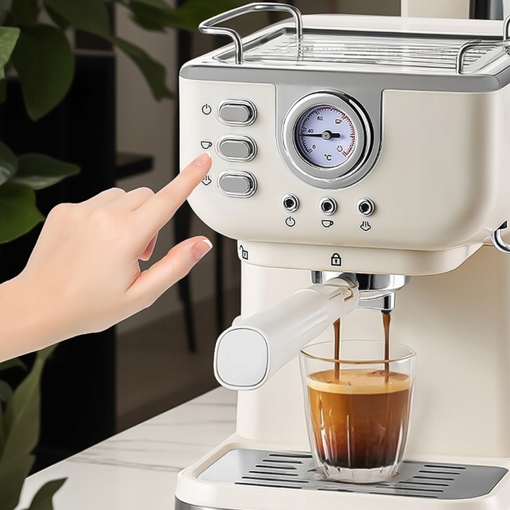 Ekspres do kawy Ciśnieniowy Automatyczny 20bar 1350W 1.5L +Spieniacz Mleka