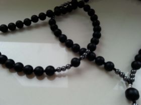 MĘSKI NASZYJNIK RÓŻANIEC ONYKS HEMATYT HIT Nowość