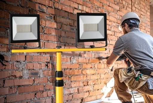 HALOGEN LED 2x 50W STATYW roboczy do naświetlacz