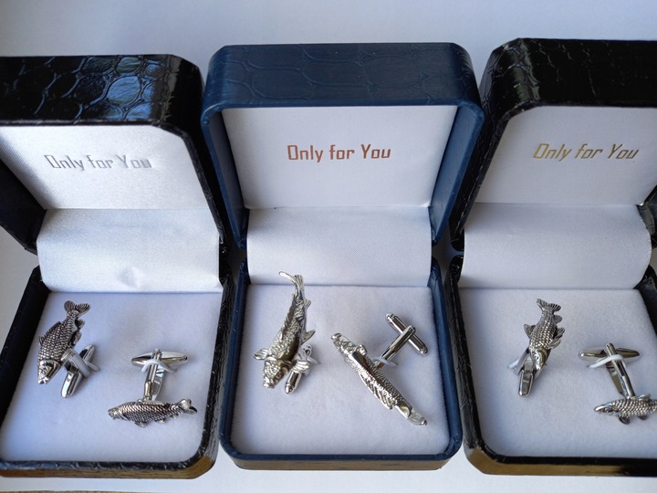 Spinki do mankietów koszuli Real Madryt dla kibica