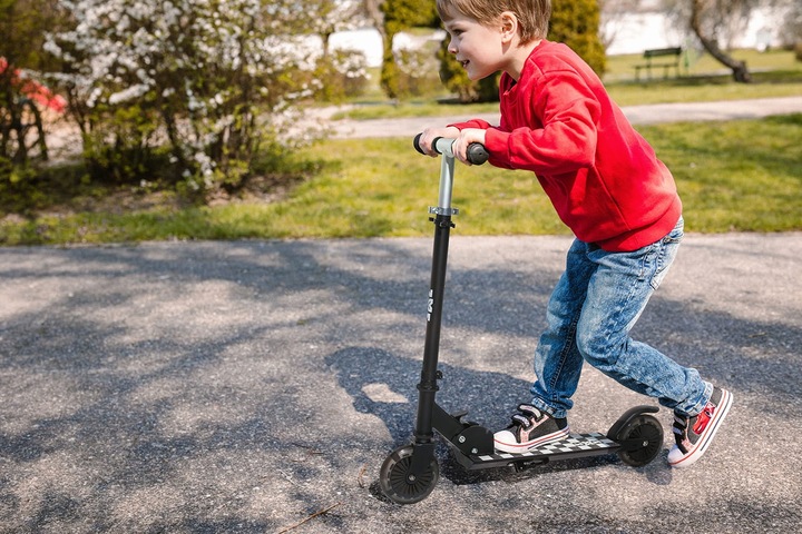 Hulajnoga składana SKIPO Chess koła LED 120 mm