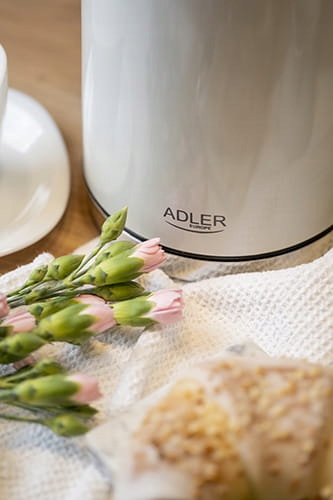 CZAJNIK ELEKTRYCZNY BEZPRZEWODOWY STALOWY STYL RETRO 1,7L 2200W STRIX