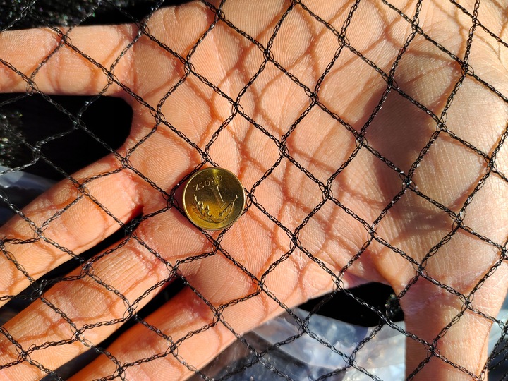 MOCNA SIATKA przeciw PTAKOM na BALKON na Drzewka Wolierę 7,5 x 7,5 m